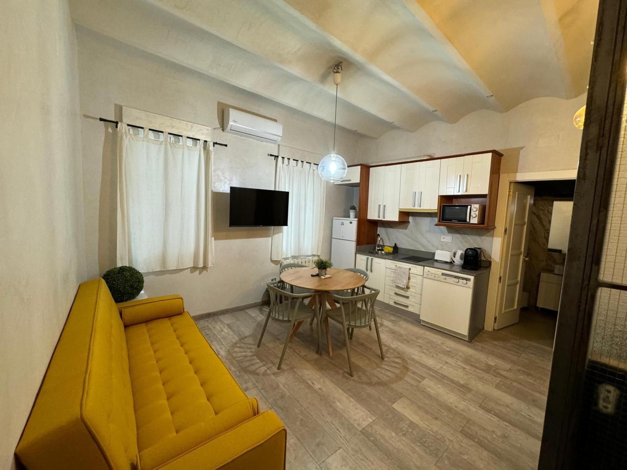 Apartamento Ama Madrid Santa Ana Exterior foto